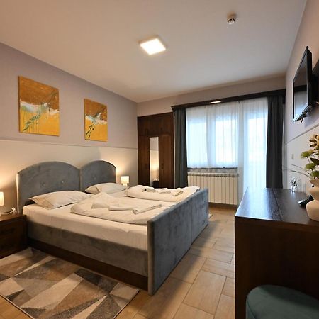 Hotel Lane Sjenica Ngoại thất bức ảnh