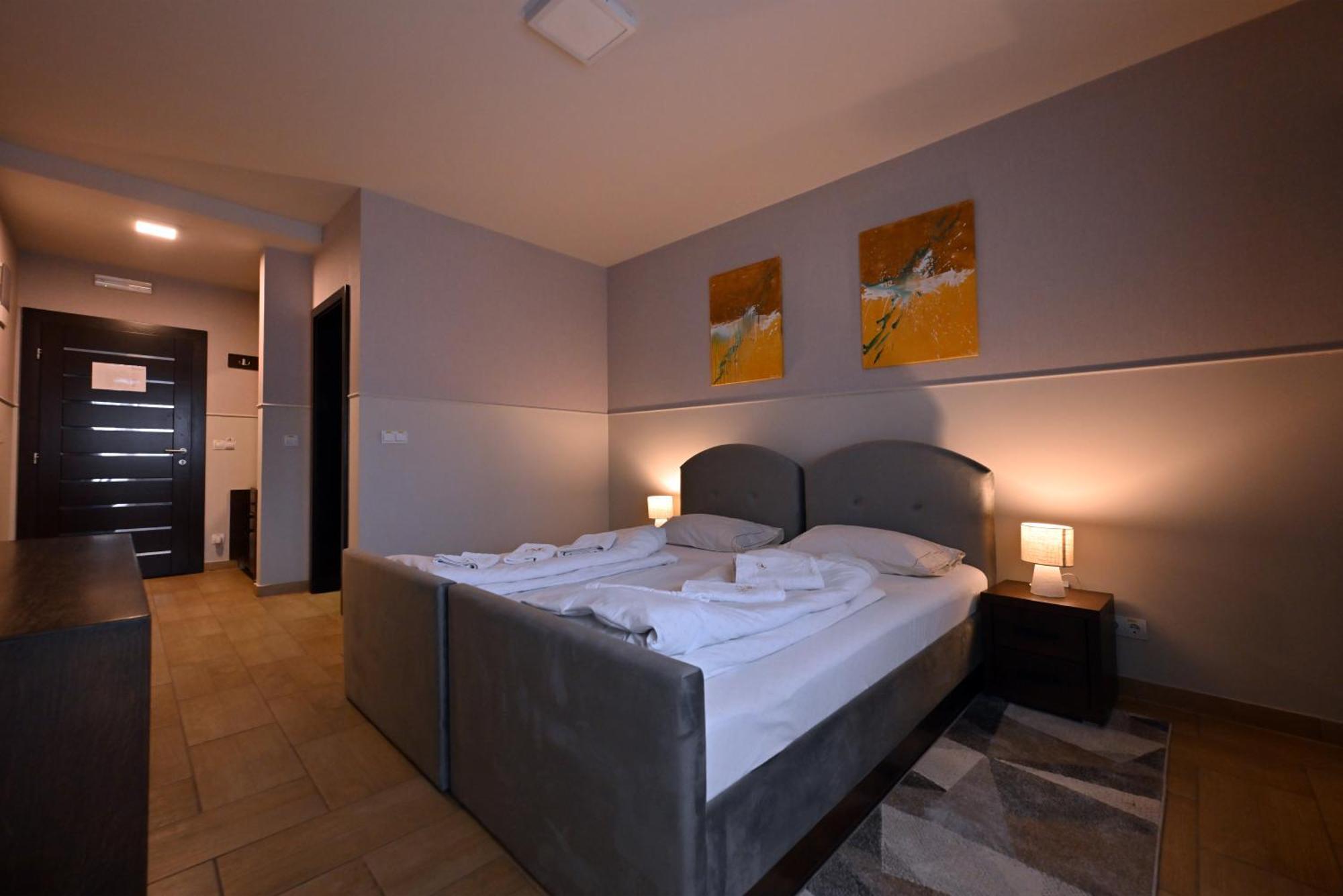 Hotel Lane Sjenica Ngoại thất bức ảnh